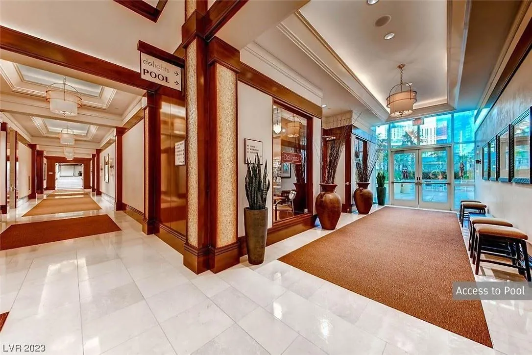 Вилла Strip View Penthouse Balcony 37617 Лас-Вегас