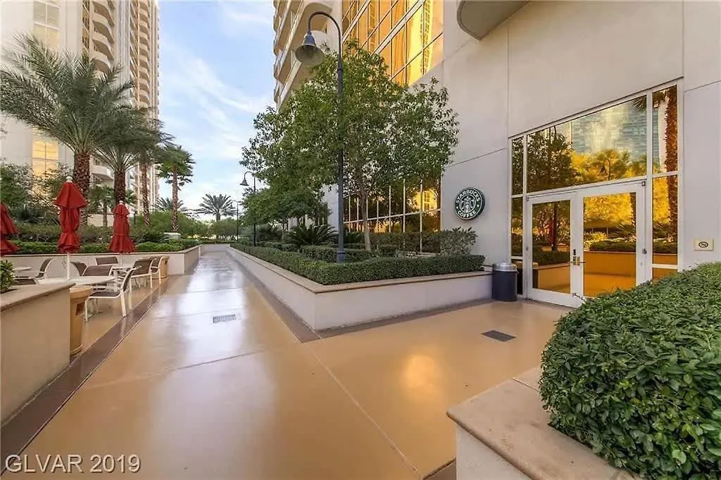 Вилла Strip View Penthouse Balcony 37617 Лас-Вегас